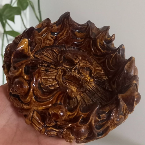 زیرسیگاری طرح جمجمه